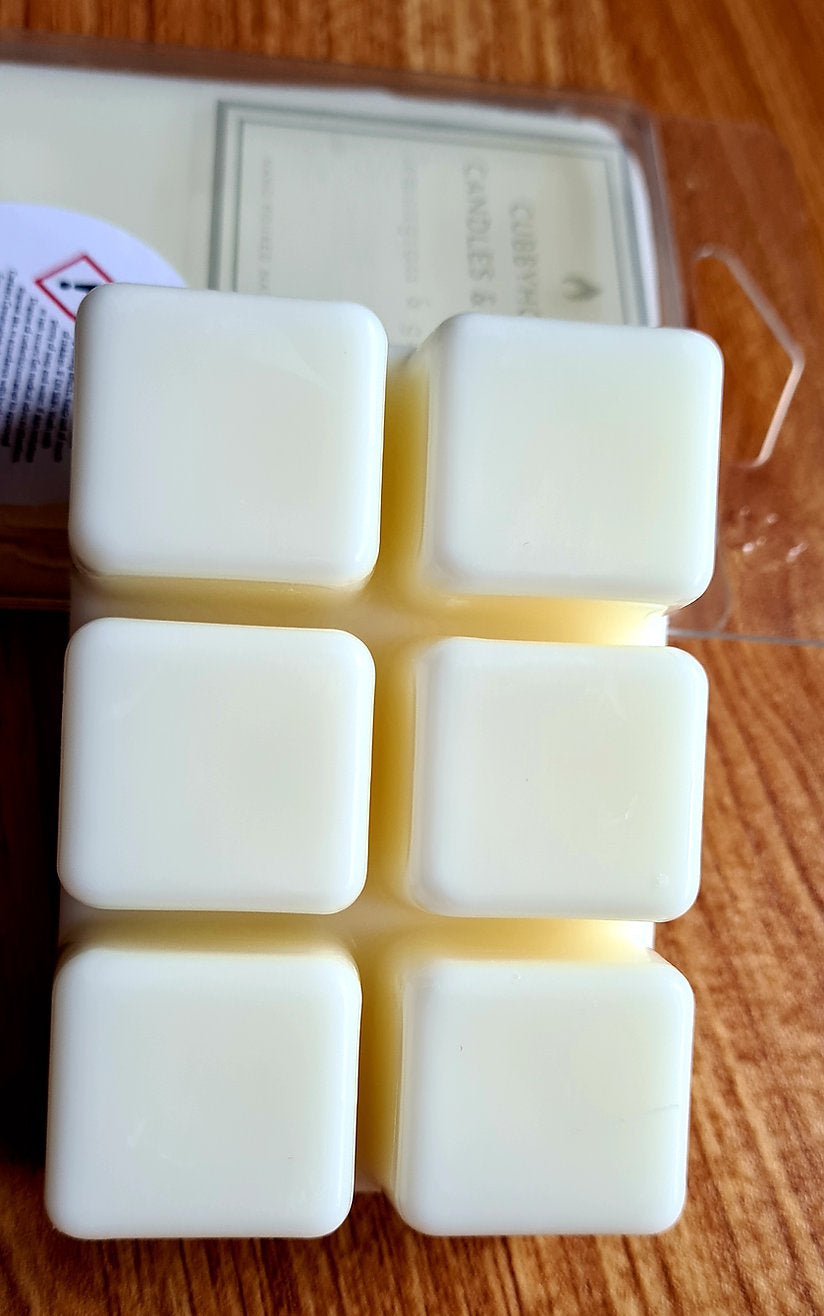 Apple Crumble Natural Wax Melts image 6